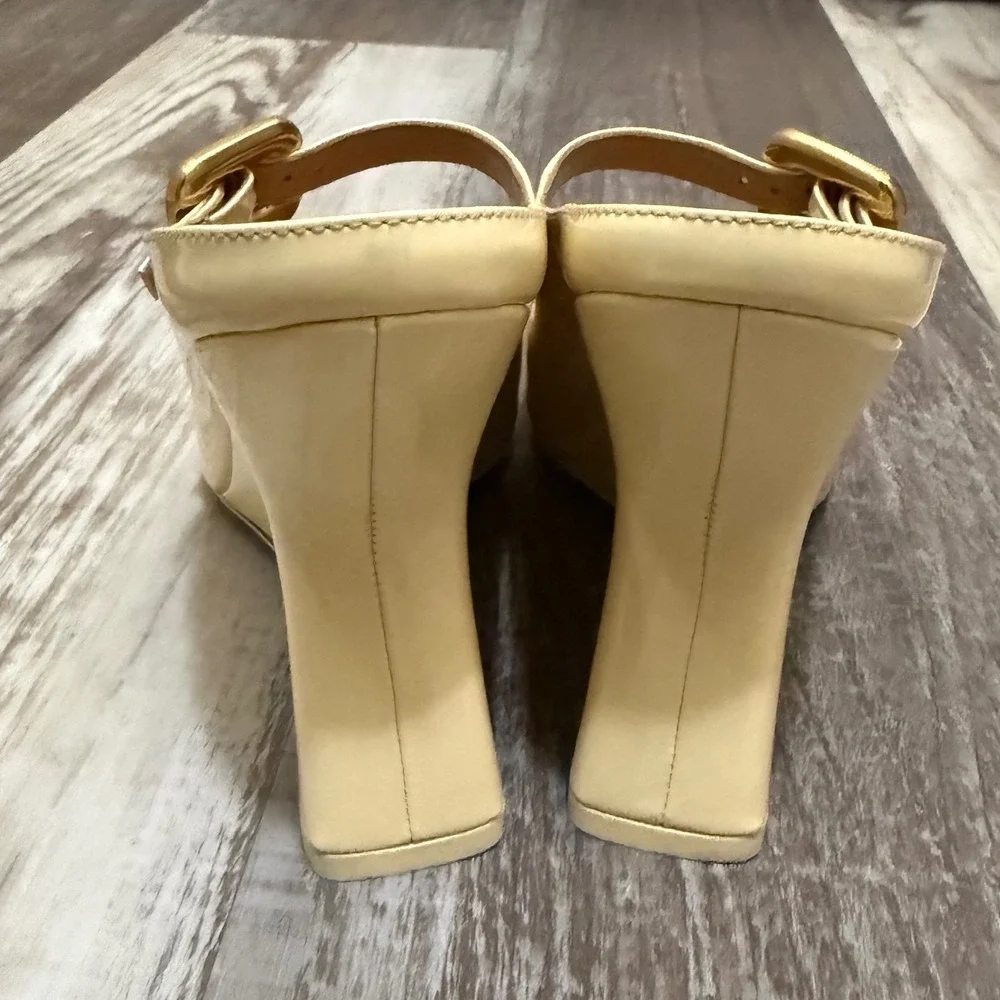 Bottega Veneta Wedge Cream Patent Leather Square‎ Toe Mary Jane Buckle Heels 40